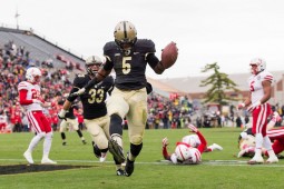 Purdue-Receiver Domonique Young wird ein Cougar